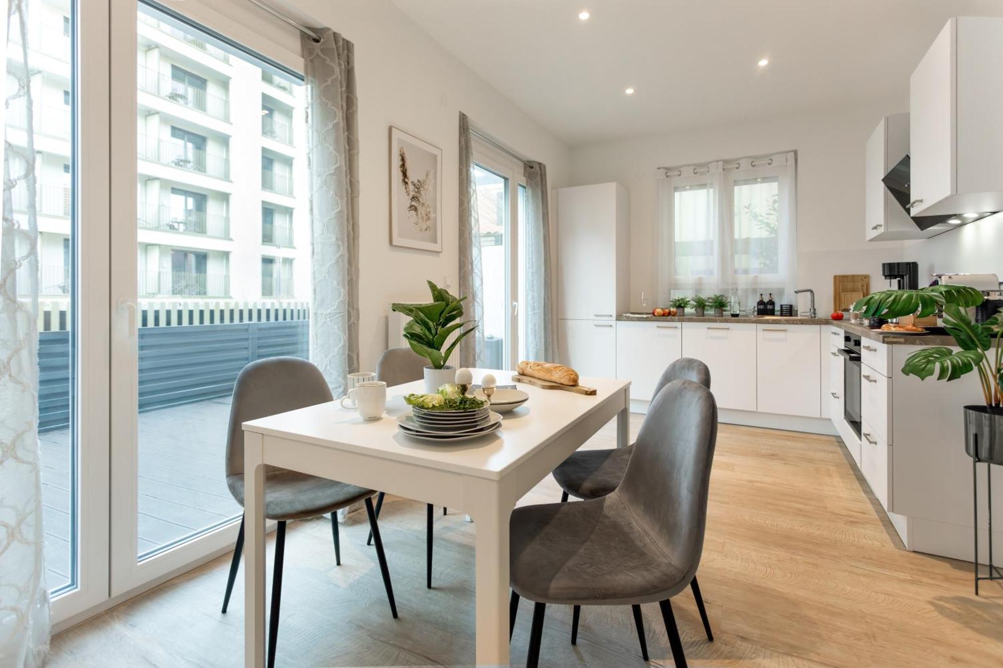 Rosenberg-Suites - Zentral, Stellplatz, Grosse Terasse, Business & Privat Heilbronn Exteriér fotografie